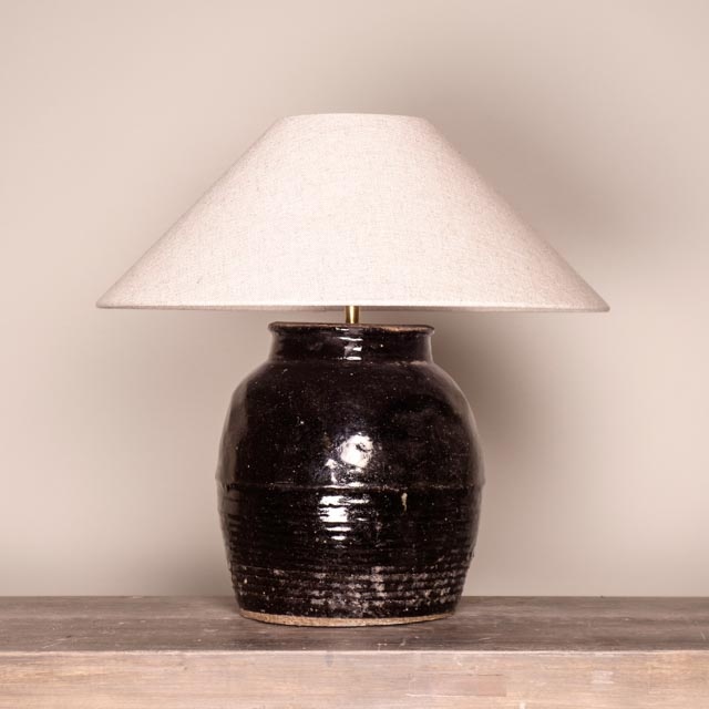 Dark glazed ceramic table lamp