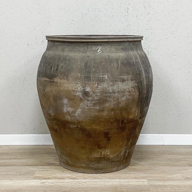 Large matte grey vintage pots