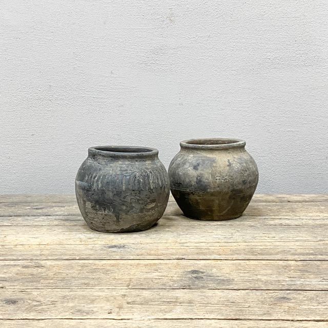 Extra small vintage Chinese grey pots
